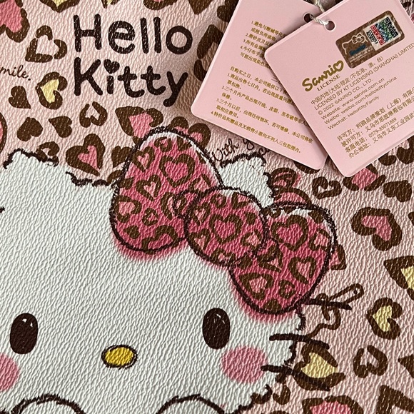 ***SOLD*** Hello Kitty Tote Bag - Picture 4 of 5